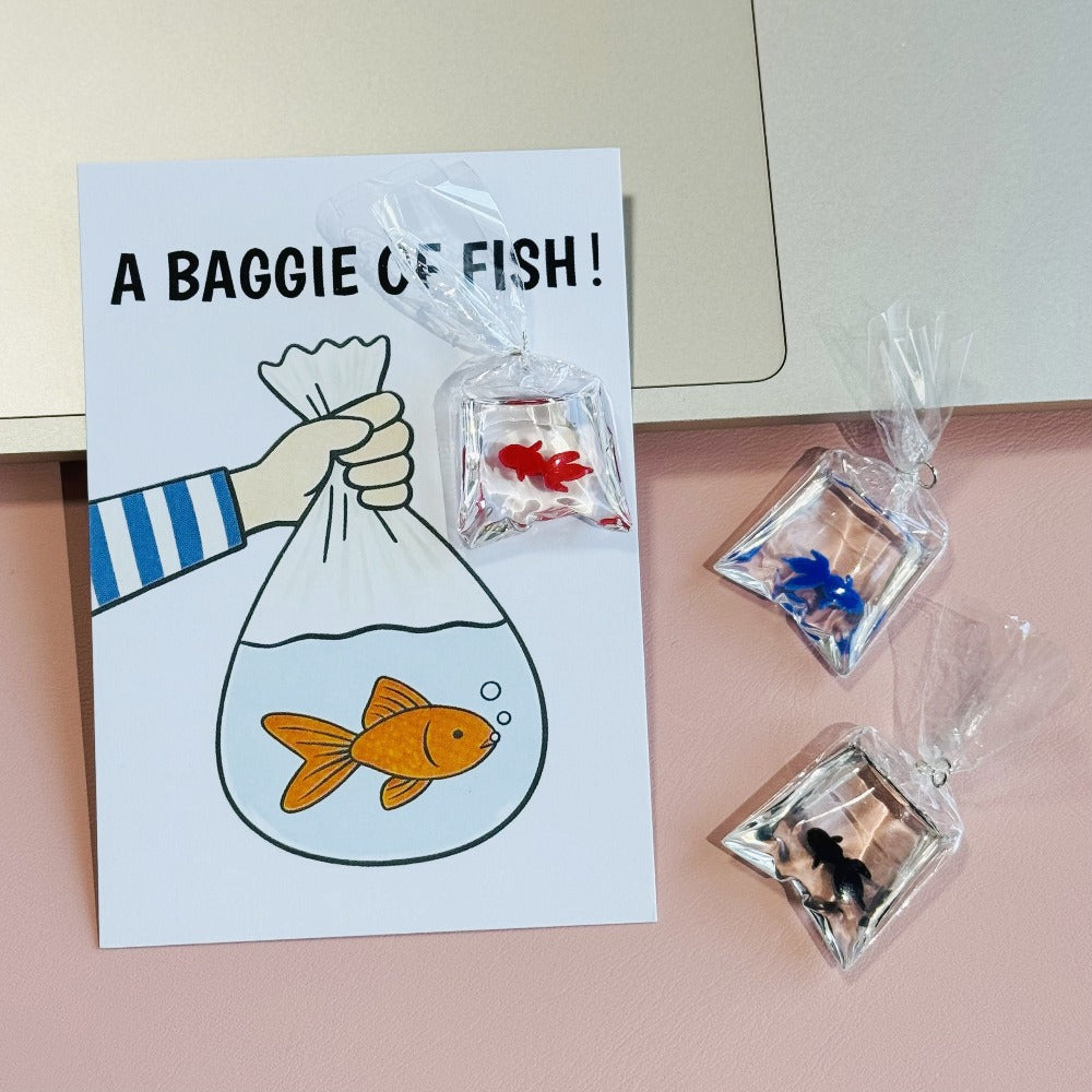 2pcs Snarky Goldfish Bags, Fun Novelty Joke Gifts, 1 Bag of Resin Goldfish Props, 5 Colors of Bagged Goldfish, Party Pranks, Humorous Additions, Angling Enthusiasts, Fish Keepers, Prank Goldfish Bags, Easter Tricky Props, Holiday Shoppers