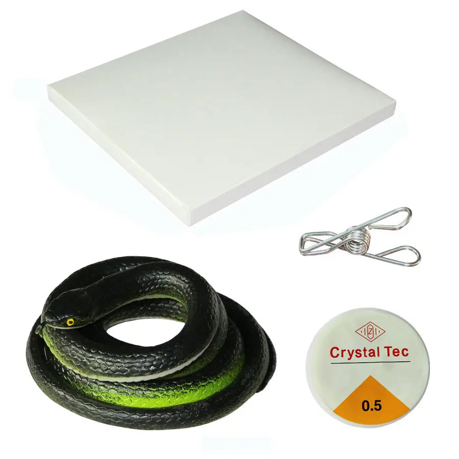 Lifelike Realistic Artificial Snake Prank Toy Kit with String and Clip, Pranks & Jokes Accessory, Easy-to-Display Halloween Decoration, Gifts for Him, Freak Gifts for Him with Lifelike Appearance
