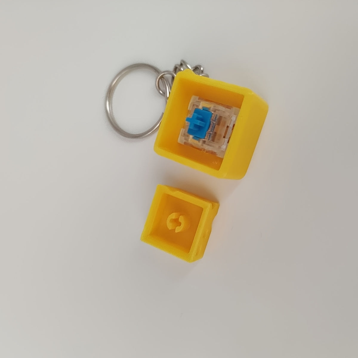 Cheese-Shaped Mechanical Button Pendant Keychains - Vibrant Yellow, Ideal Gift for Friends & Casual Accessories, Casual Accessories | Vibrant Yellow Keychains | Durable Plastic