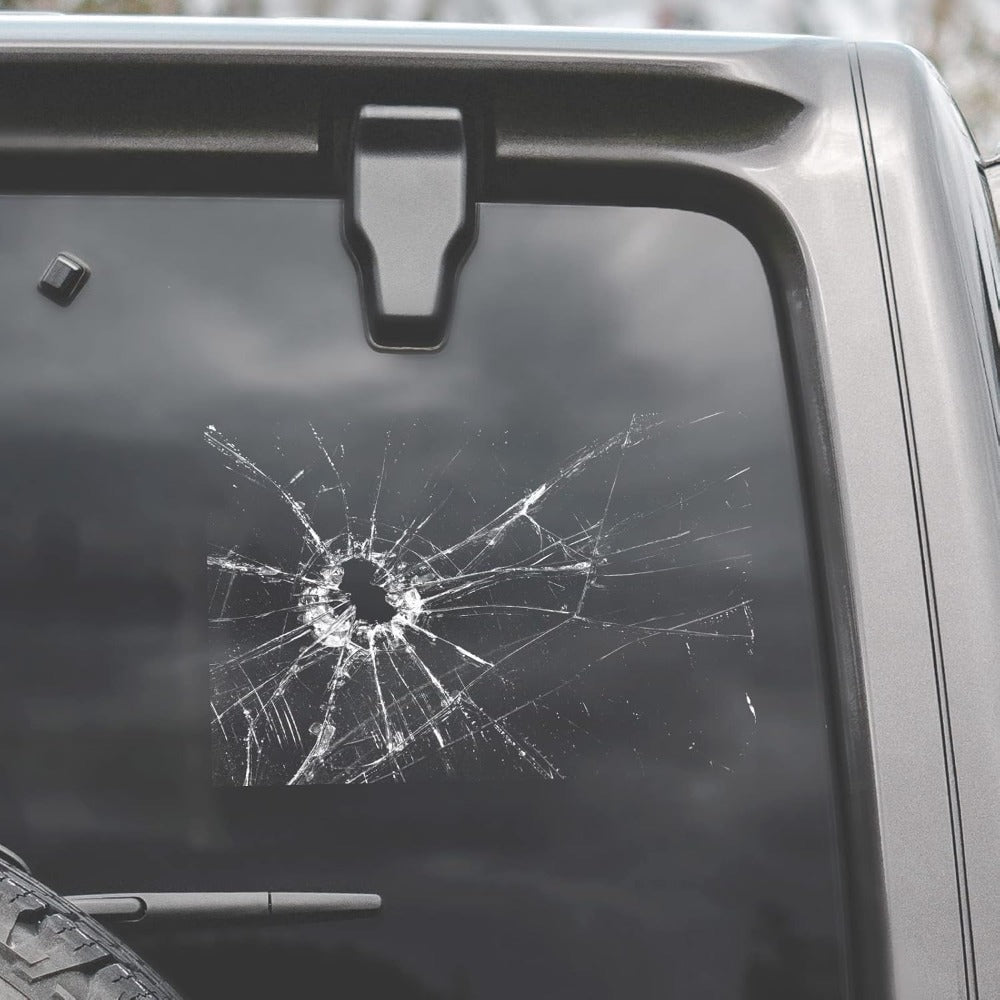 1pc 1pc of Realistic Broken Glass Window Sticker, Suitable for Trucks, Boats, Laptops, And Phones - Vinyl Sticker with Bullet Hole Effect for a Broken Screen, Temporary Prank Accessory (Easy to Peel Off, No Residue) - Irregular Glass Pattern