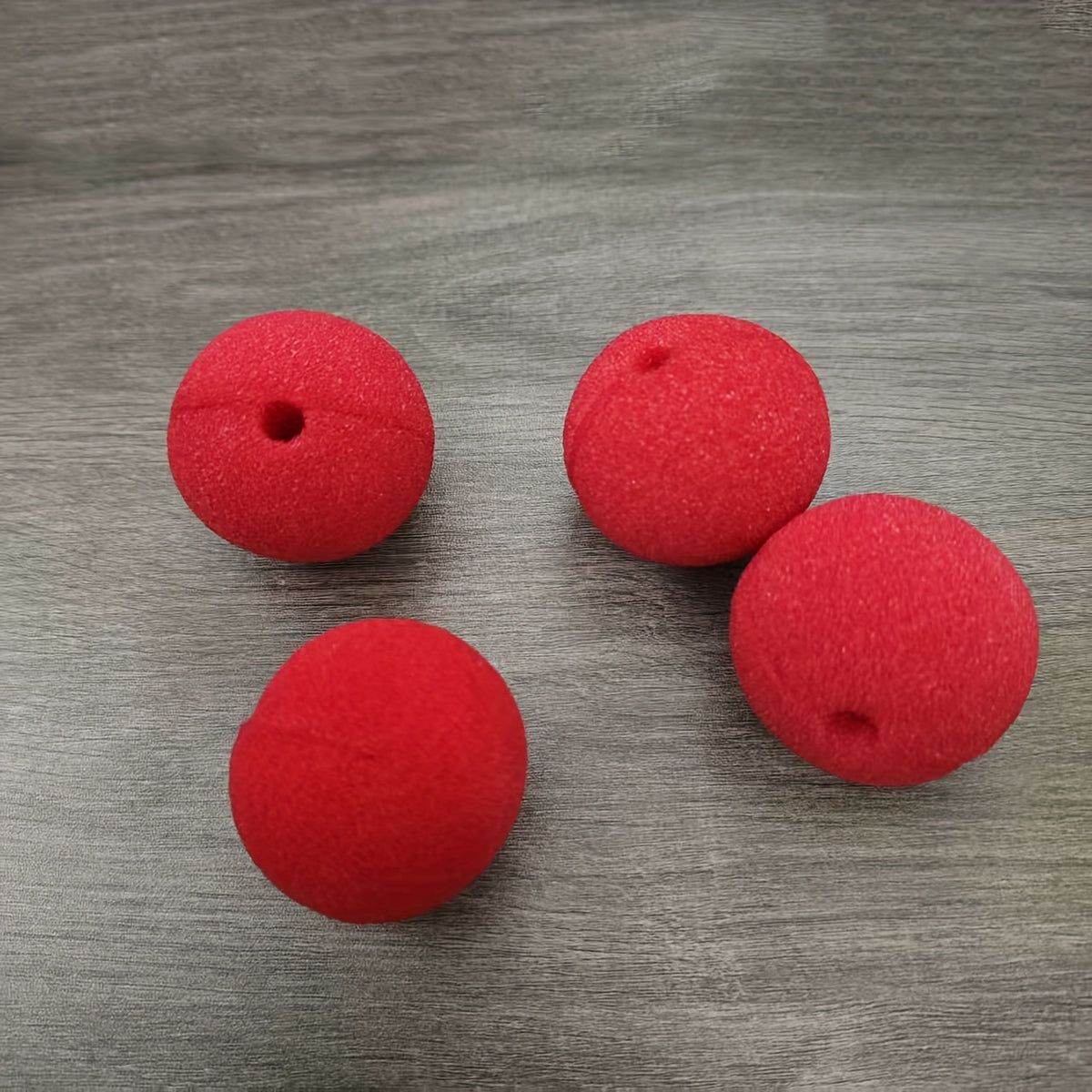 Fun And Cool Clown Red Nose Prop - Magic, Prank, And Party Accessory - Suitable for Costume Parties And Photography Props - Street Style